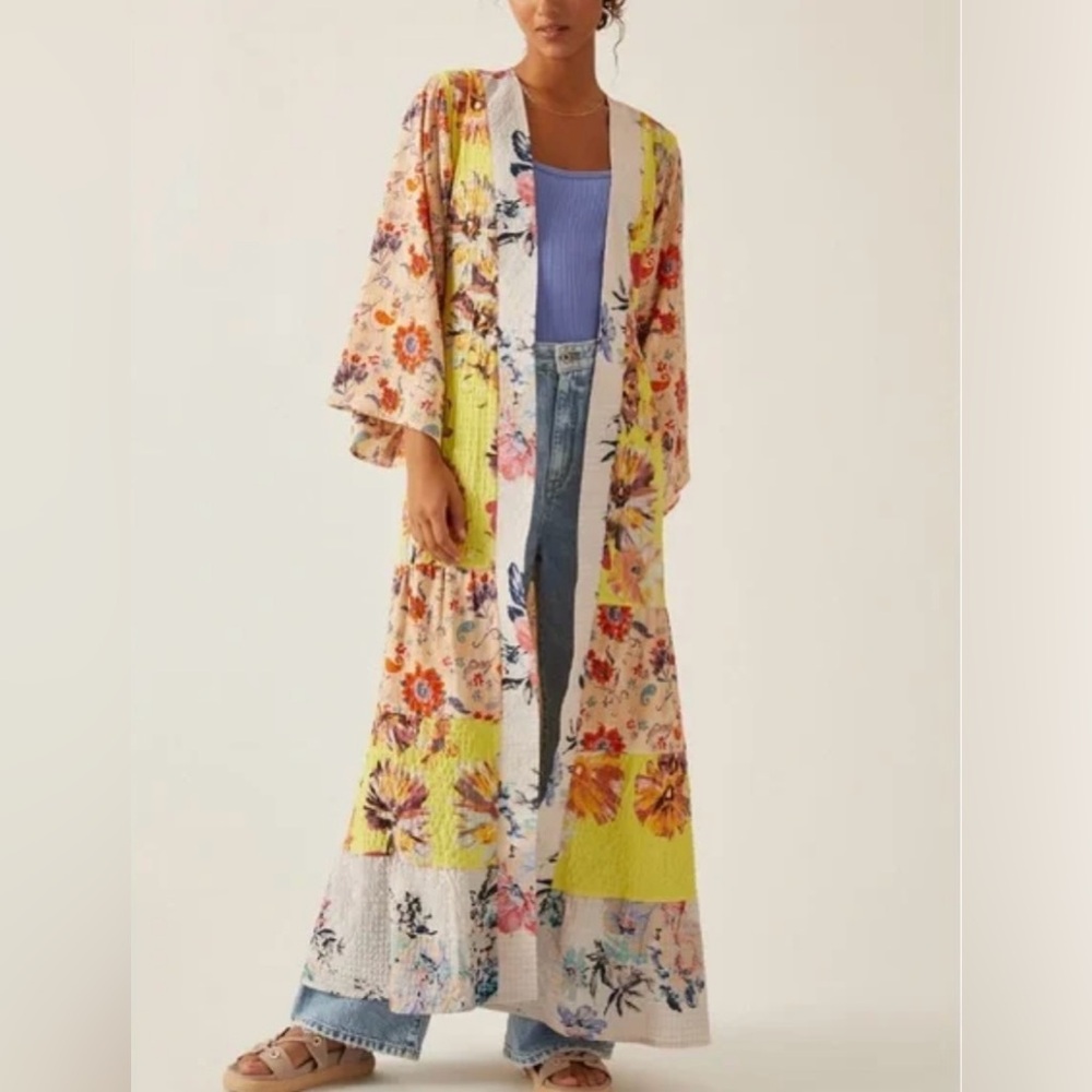 ANTHROPOLOGY DANI FLORAL KIMONO YELLOW FLORAL - ONE SIZE